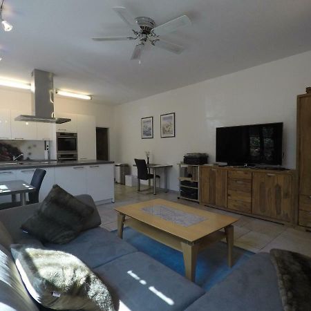 Ferienwohnung Auf Dem Sturmhof Grefrath Luaran gambar