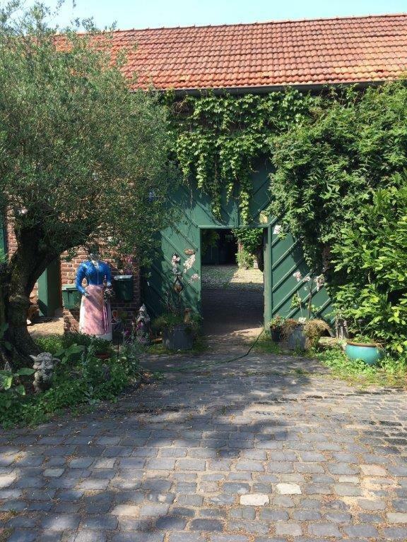 Ferienwohnung Auf Dem Sturmhof Grefrath Luaran gambar